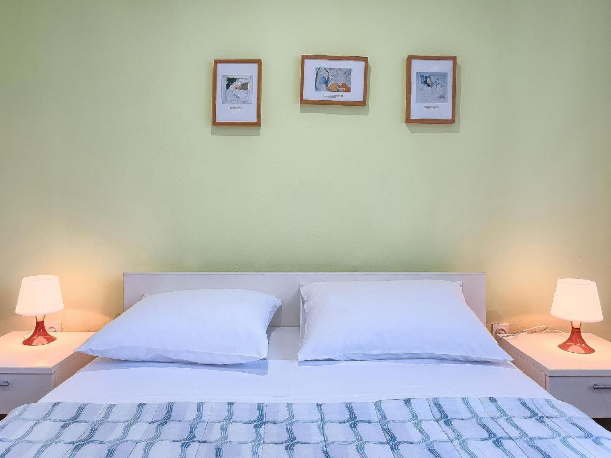 Apartment Nika-12 By Interhome อูมัค ภายนอก รูปภาพ