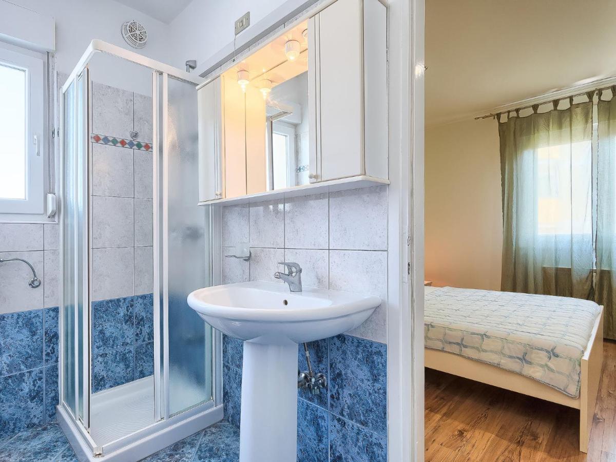 Apartment Nika-12 By Interhome อูมัค ภายนอก รูปภาพ