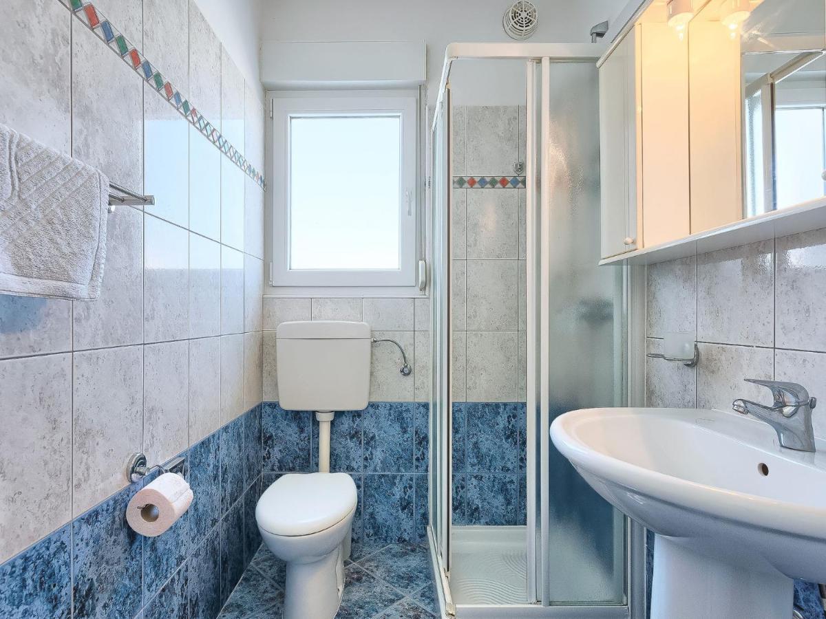 Apartment Nika-12 By Interhome อูมัค ภายนอก รูปภาพ